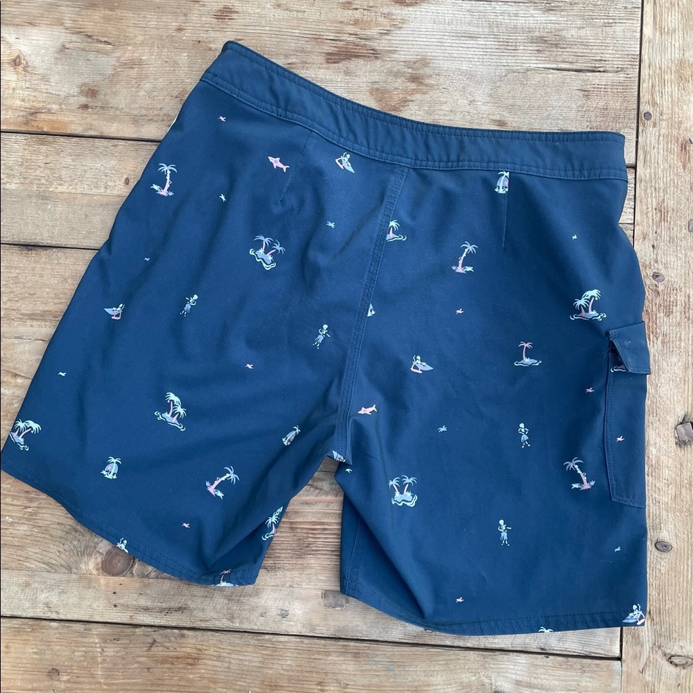 7 in. RVCA RESTLESS BOARDSHORTS - Picture 3 of 7